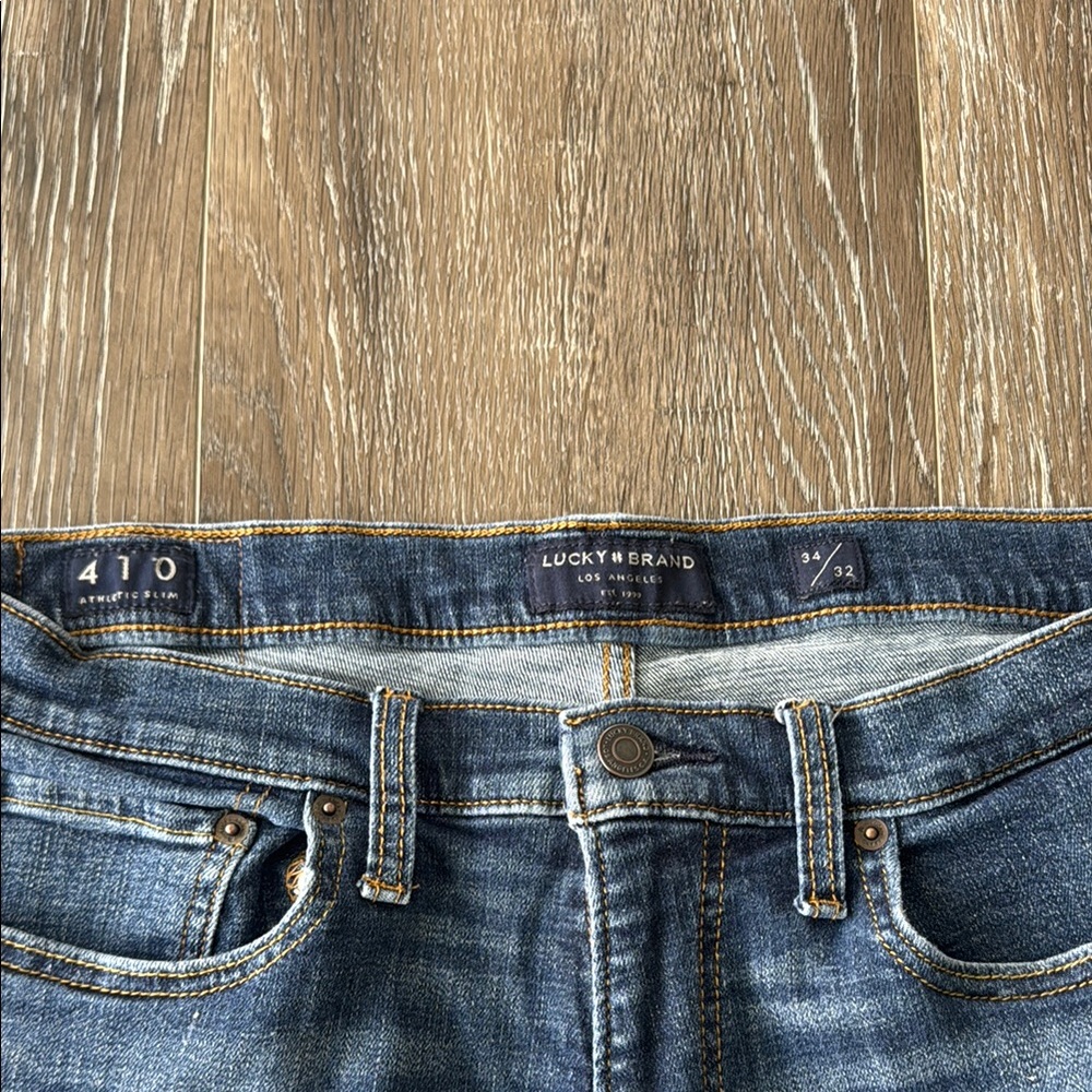 Lucky Brand Men’s Athletic Slim Jeans in Blue Wash